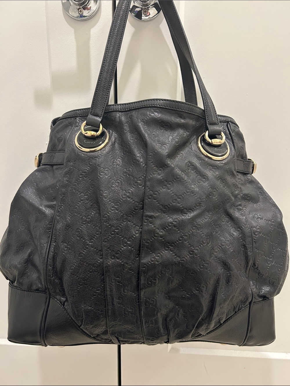 Gucci (EUC) Full Moon Tote in Guccissima Leather